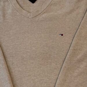 Tommy Hilfiger Men's Tan V-Neck Sweater XXL